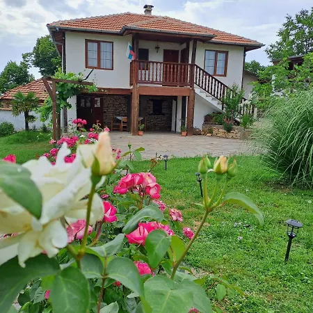 Casa Lambukh
